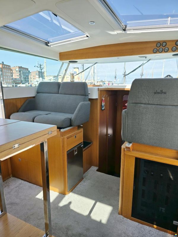Delta Powerboats 40 WA Volvo Penta D6-370 EVC