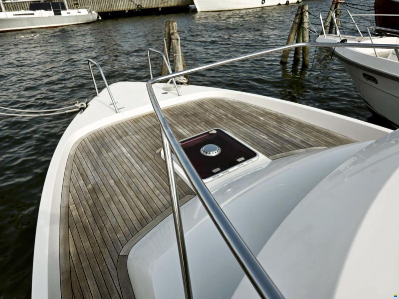 Delta Powerboats 40 WA Volvo Penta D6-370 EVC
