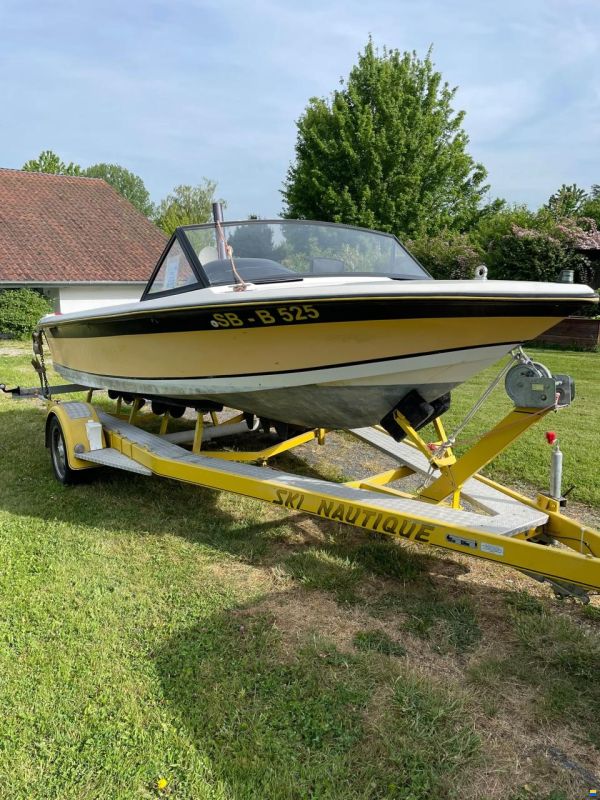 Correct Craft Ski Nautique + Bootsanhänger