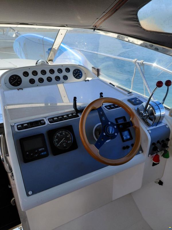 Fairline Targa 33