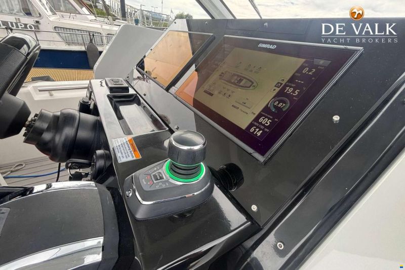 Pirelli 35 Outboard