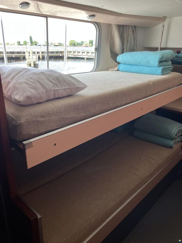 Locaboat 1260R