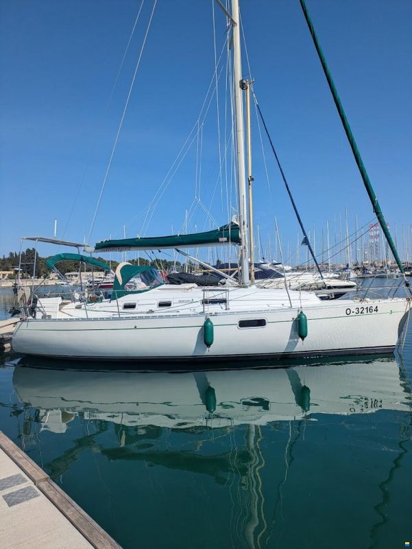 Beneteau Oceanis 321