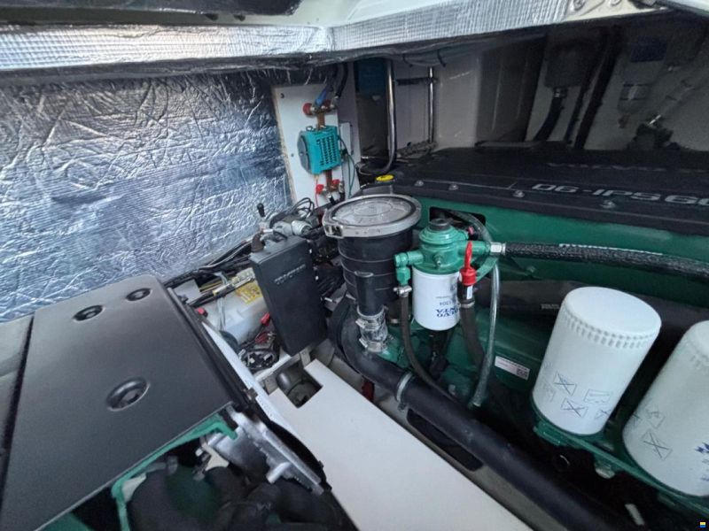 Galeon 485 HTS