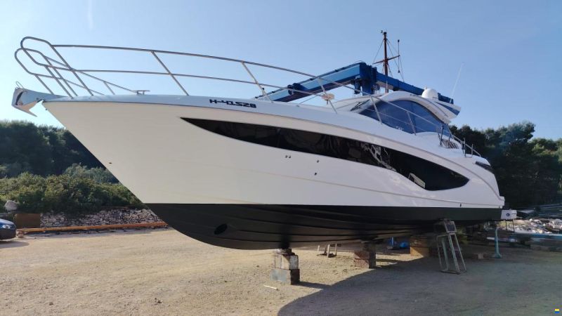 Galeon 485 HTS