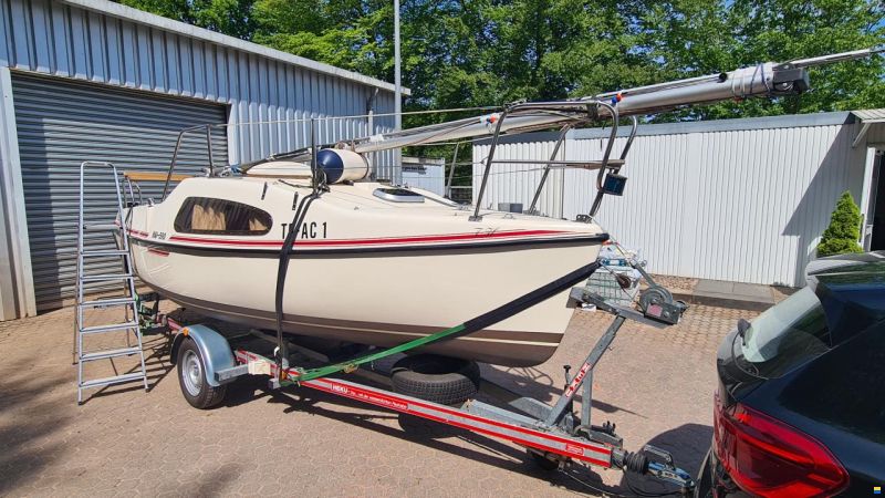 Nautic Plast Hai 590