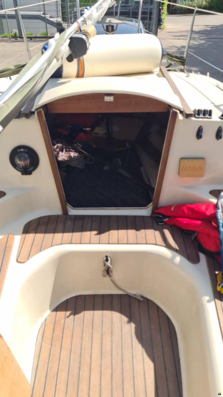 Nautic Plast Hai 590