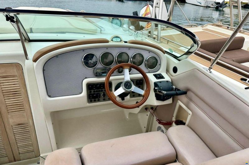 Chris Craft Corsair 28