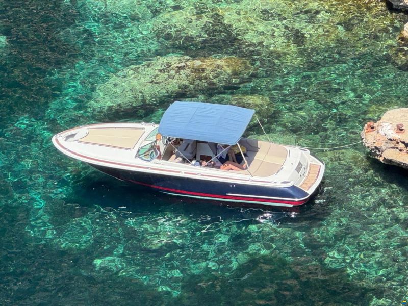 Chris Craft Corsair 28