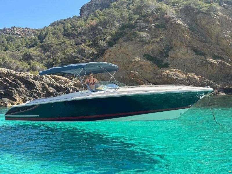 Chris Craft Corsair 28