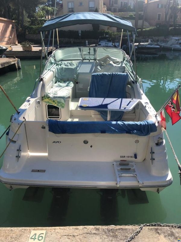 Sea Ray 270 Sundancer