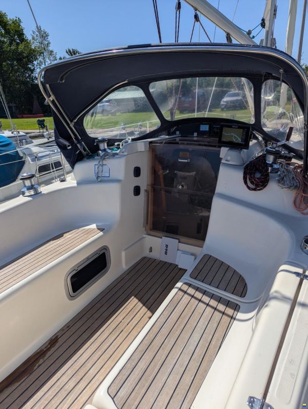 Bavaria 30 plus