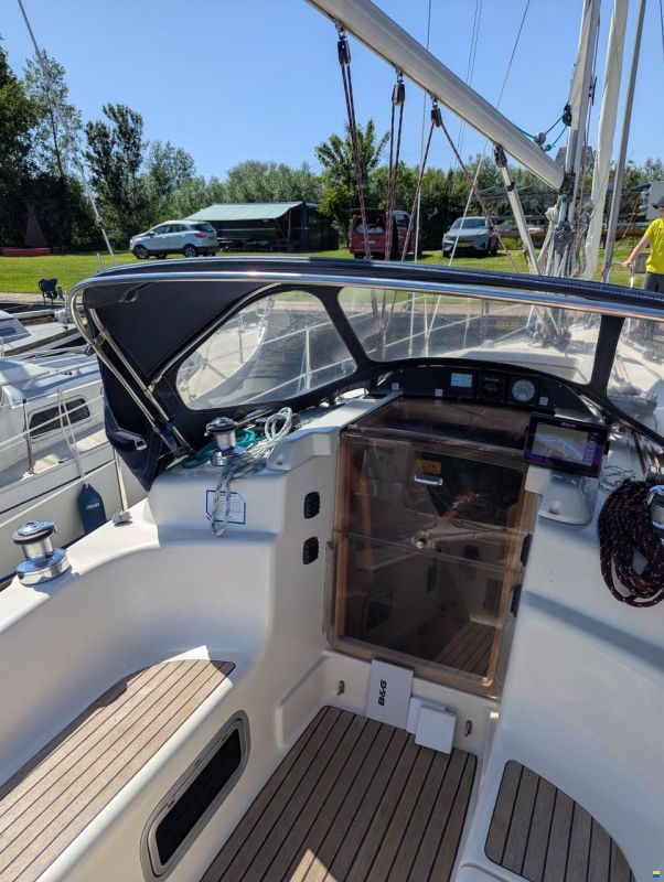 Bavaria 30 plus