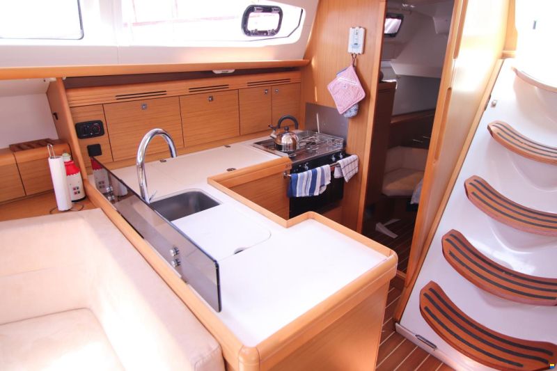 Jeanneau Sun Odyssey 42 DS