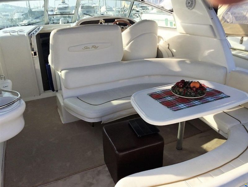 Sea Ray 310 Sundancer