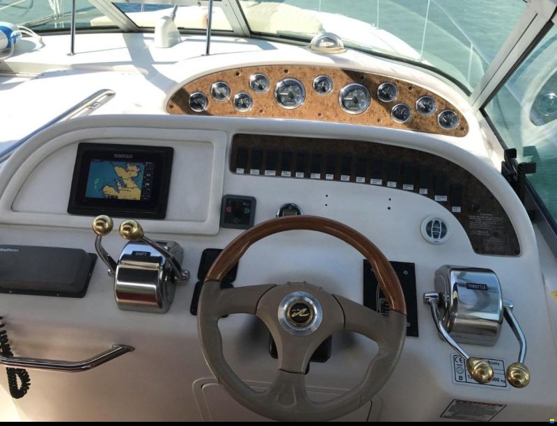 Sea Ray 310 Sundancer