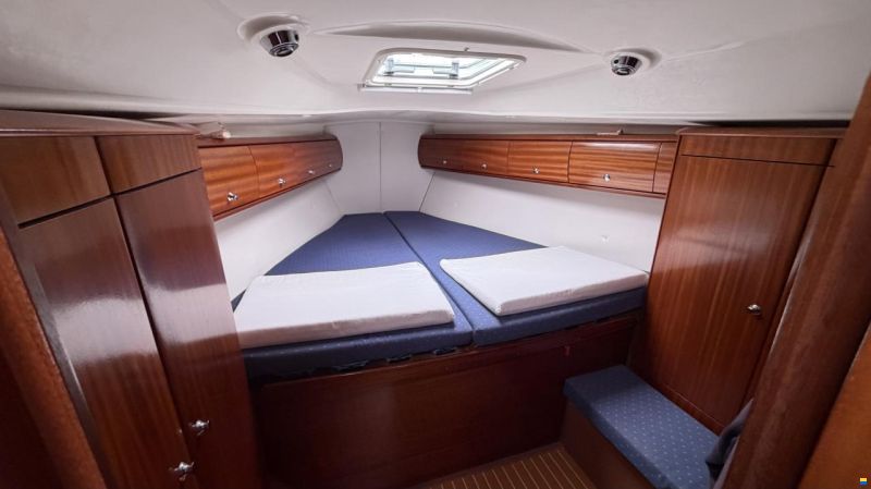Bavaria 38