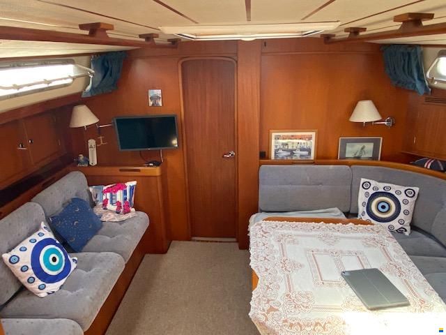 Hallberg-Rassy 53