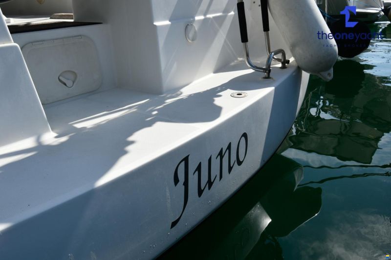 Beneteau Oceanis 37