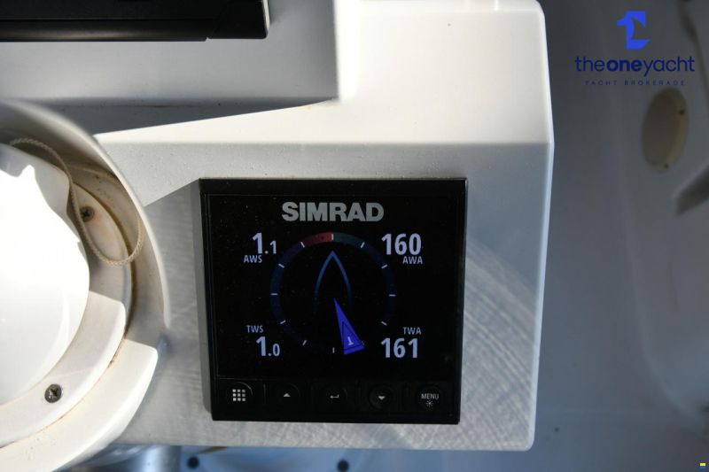 Beneteau Oceanis 37