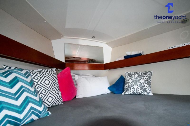 Beneteau Oceanis 37