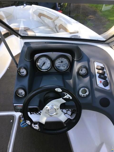 Larson LX 2150