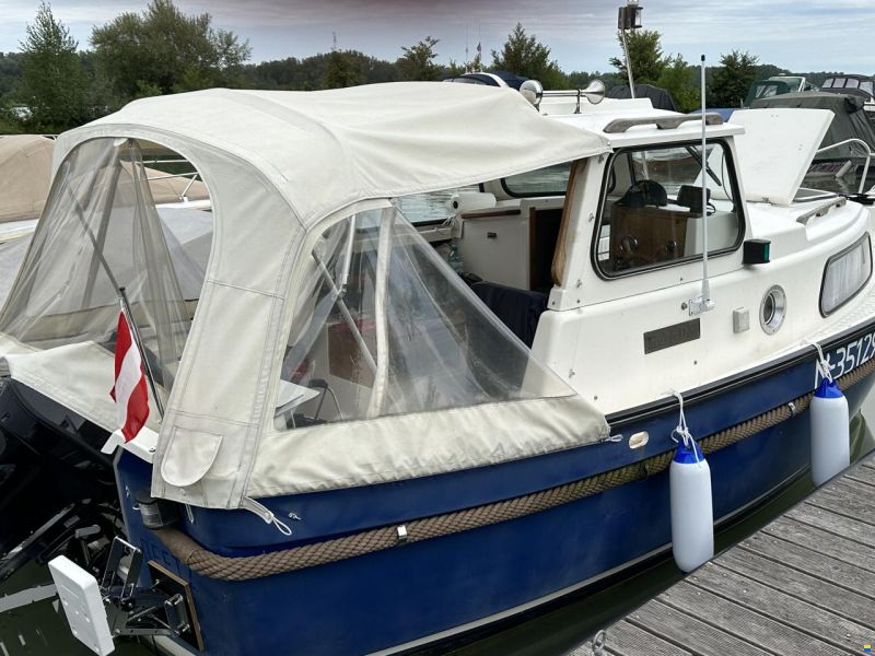 Hardy Family Pilot 20