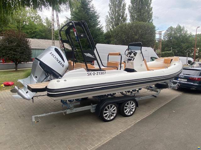 SEA FLASH Luxury 660 hypalon