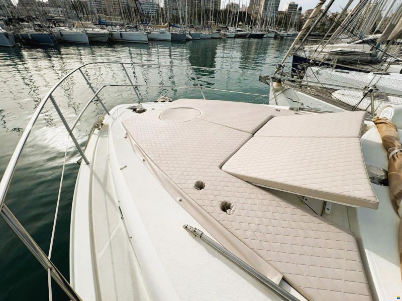 Azimut 46 fly