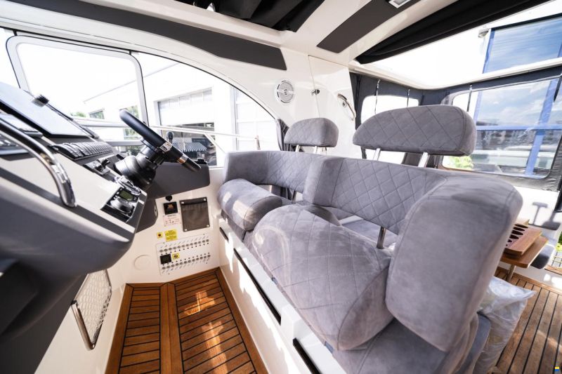 Marex 310 Sun Cruiser