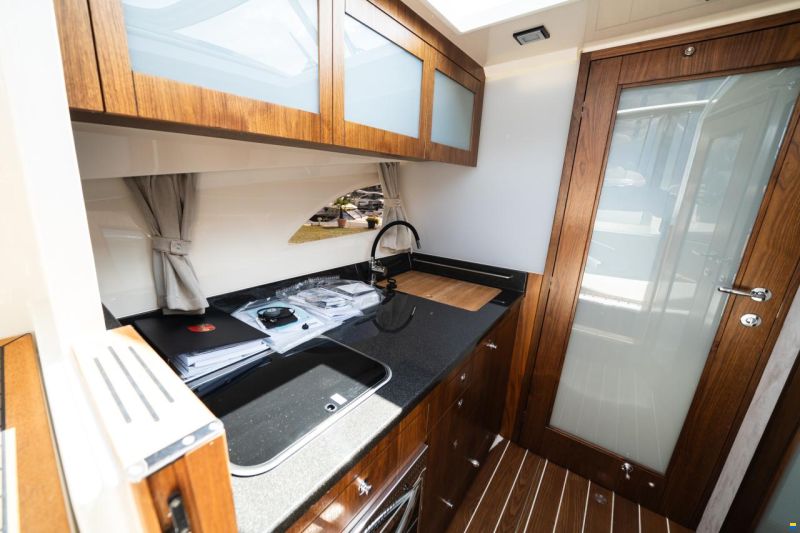 Marex 310 Sun Cruiser