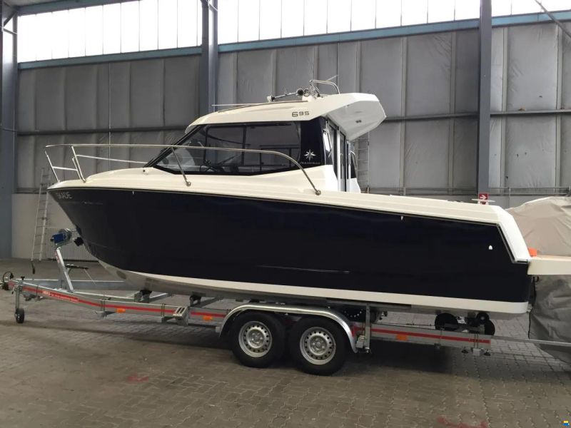 Jeanneau Merry Fisher 695