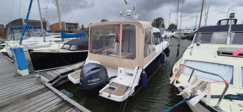 Jeanneau Merry Fisher 695