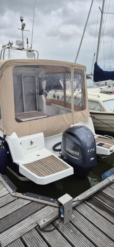 Jeanneau Merry Fisher 695
