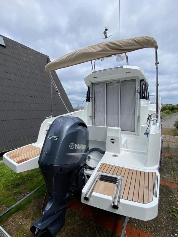 Jeanneau Merry Fisher 695