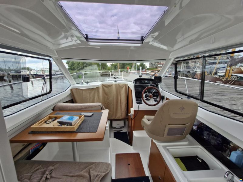 Jeanneau Merry Fisher 695