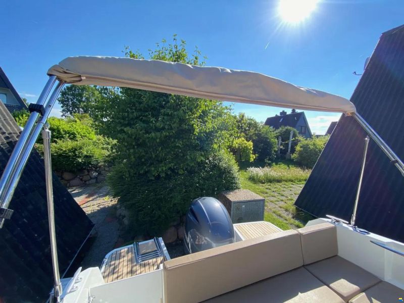 Jeanneau Merry Fisher 695