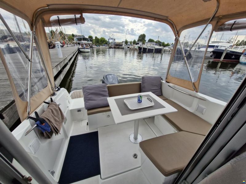 Jeanneau Merry Fisher 695