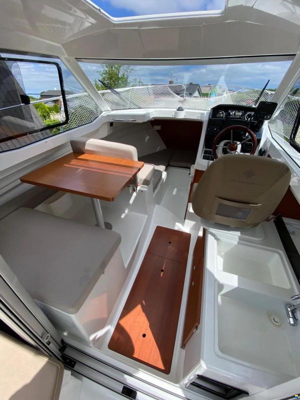 Jeanneau Merry Fisher 695