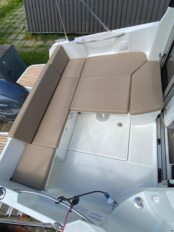 Jeanneau Merry Fisher 695