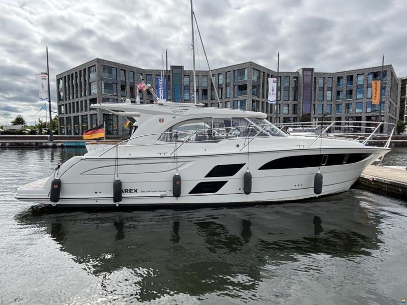 Marex 360 Cabriolet Cruiser