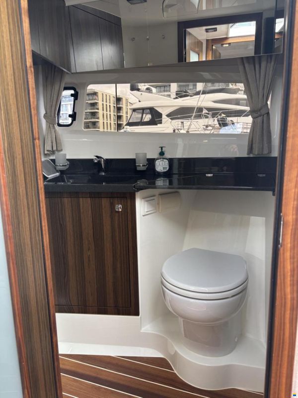 Marex 360 Cabriolet Cruiser