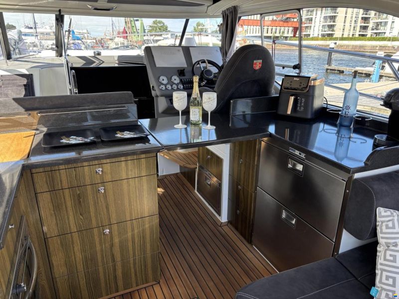 Marex 360 Cabriolet Cruiser