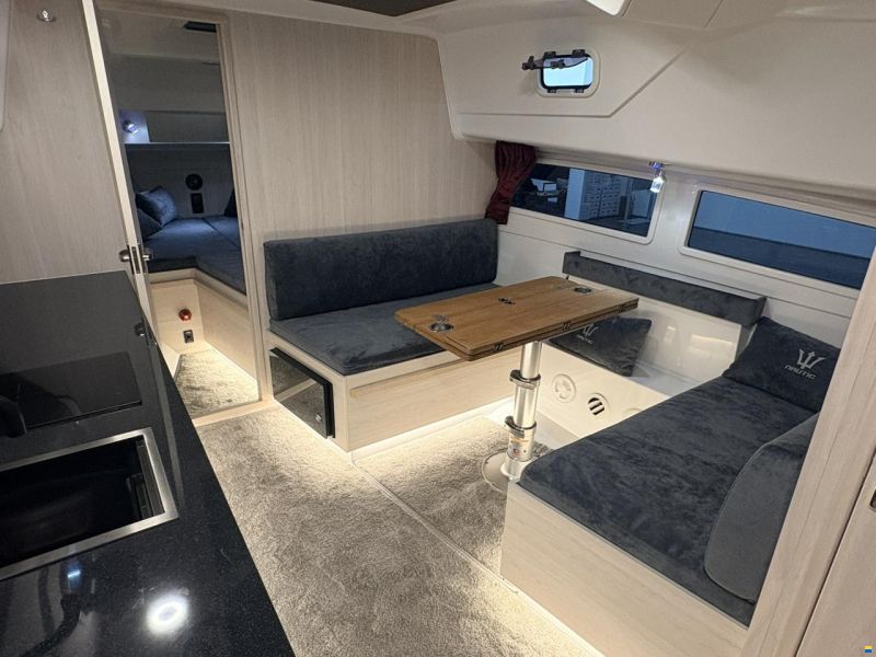 Nautic Yachts 990