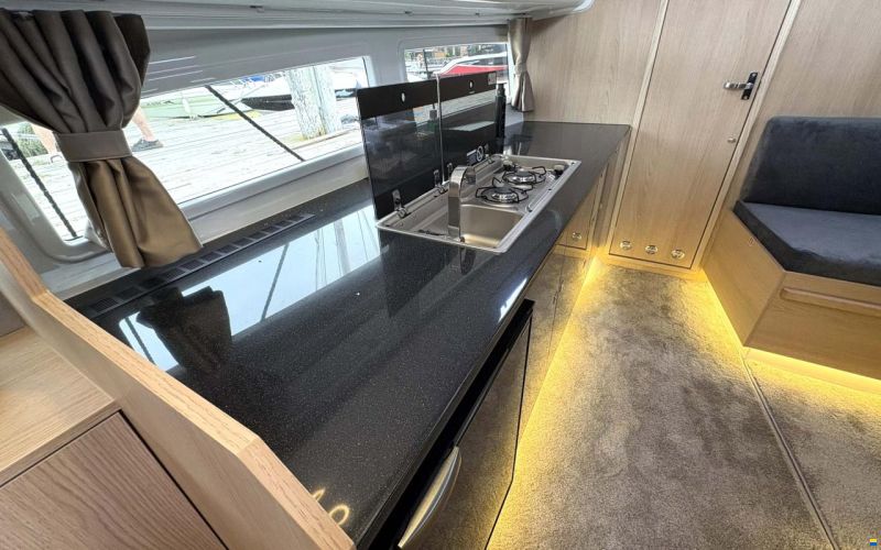 Nautic Yachts 990