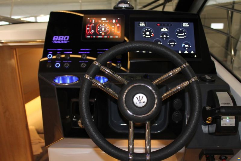 Nautic Yachts 880