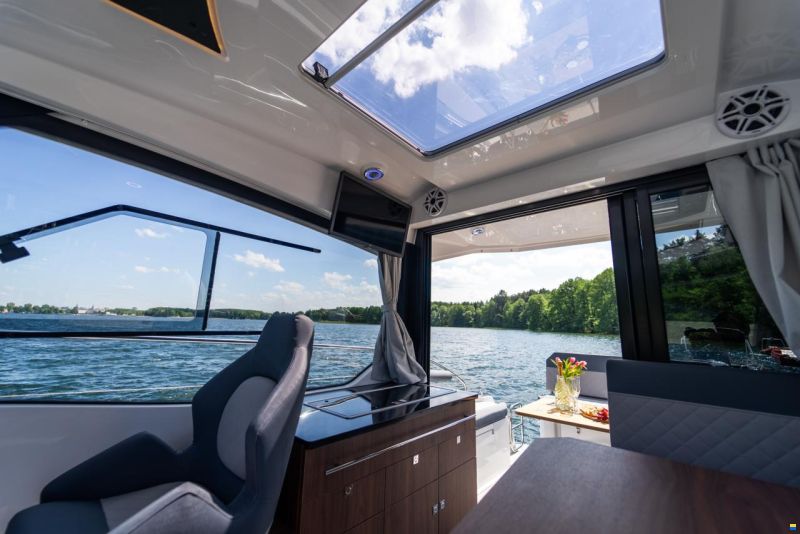 Nautic Yachts 880