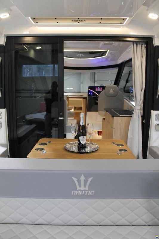 Nautic Yachts 880