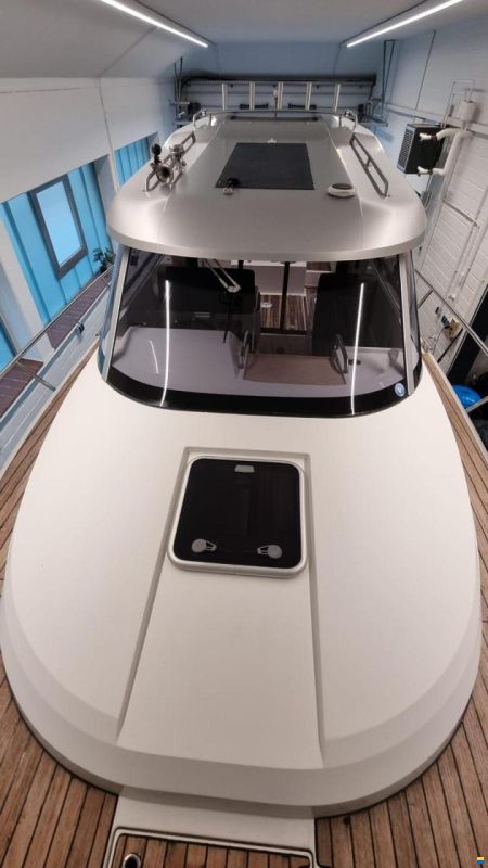 Atlantic Yachts Marine Adventure 780