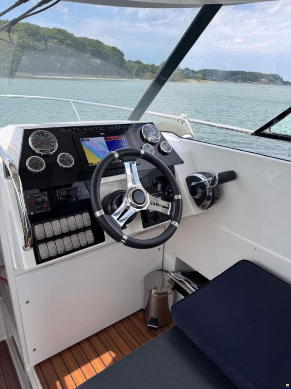 Atlantic Yachts Marine Adventure 780